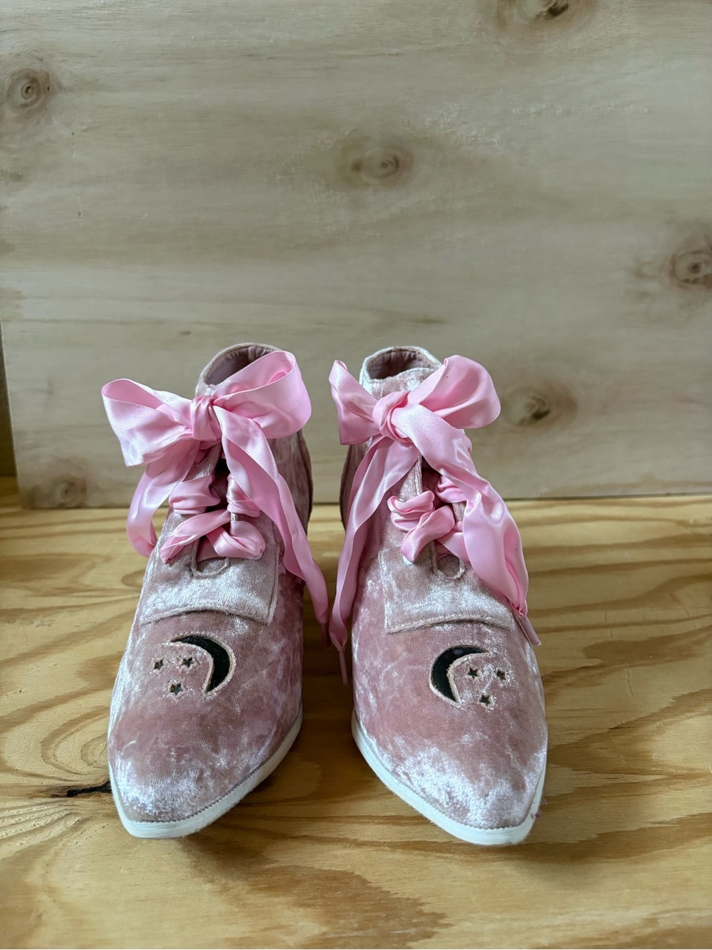 RARE YRU Aura Pink Velvet Celestial Ankle Boots